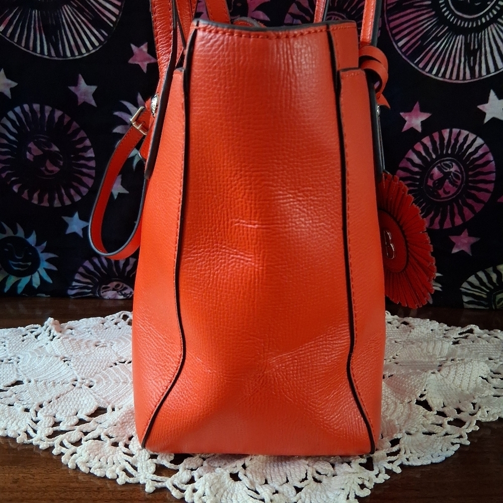 Henri Bendel Shoulder Bag Leather Sunburst Orange Red Satchel Handbag  Strap - Picture 11 of 17